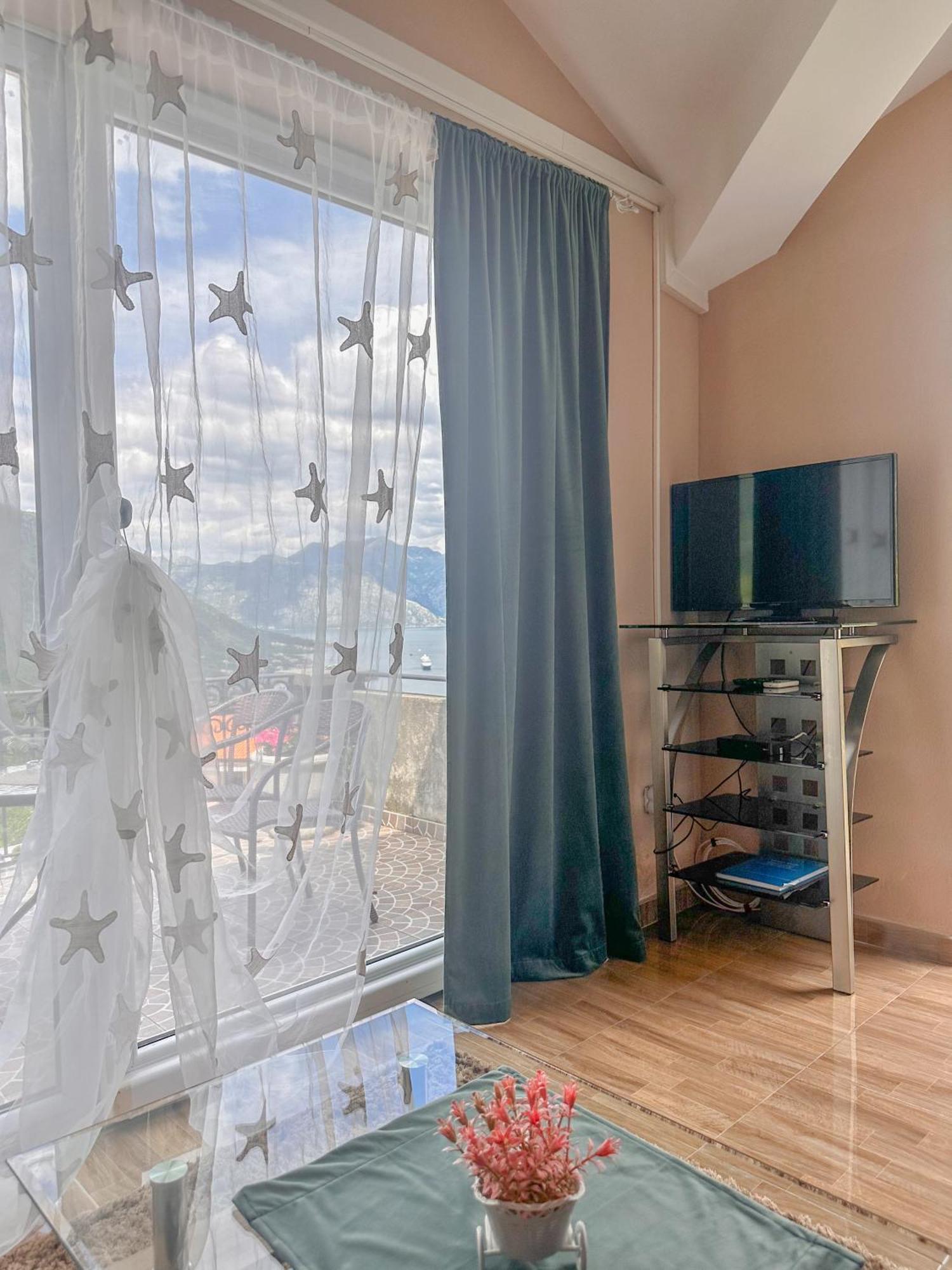 Apartmani Vasilije Kotor Exterior photo